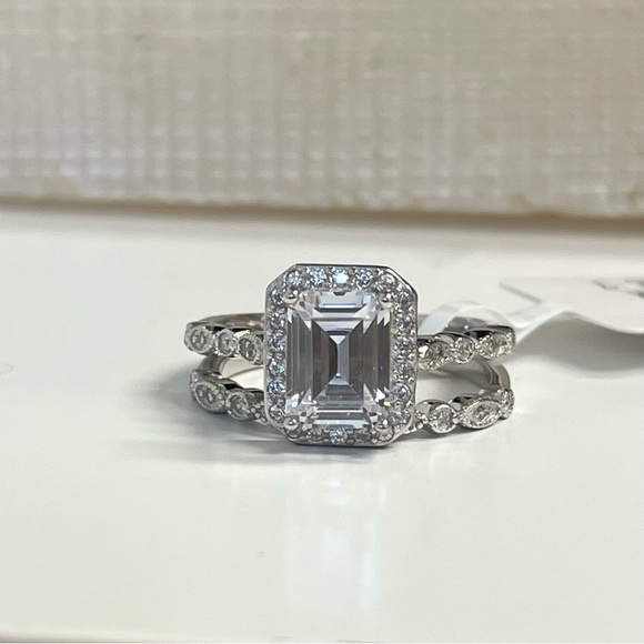 Emerald Cut Engagement Ring Set, Bridal Set, Sterling Silver with Sparkling CZ - Picture 5 of 10